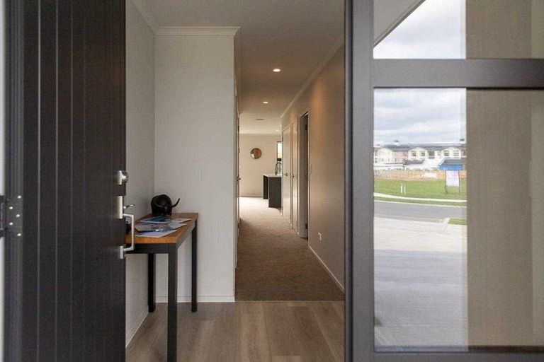 Photo of property in 25 Overton Street, Rototuna North, Hamilton, 3210