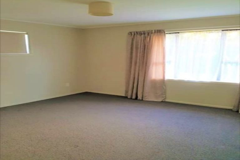 Photo of property in 111 Bryant Road, St Andrews, Hamilton, 3200