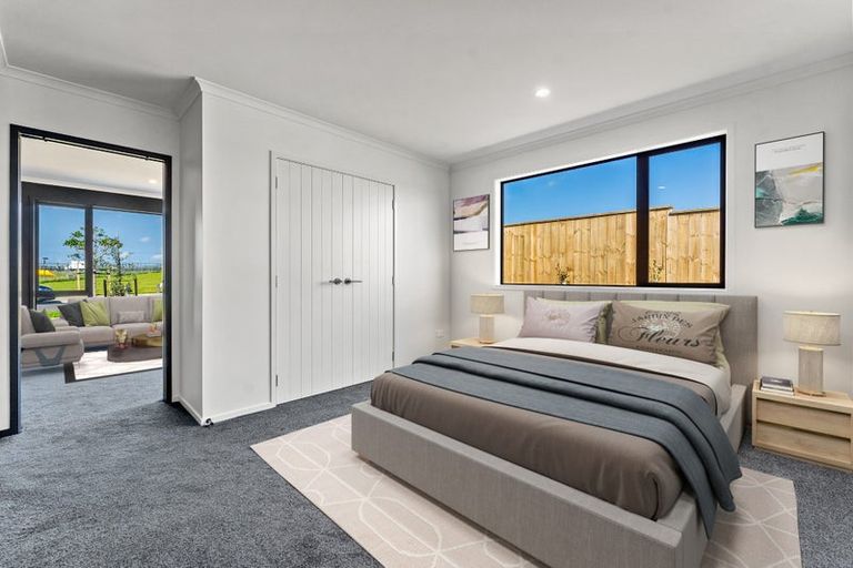 Photo of property in 12 Booker Drive, Tuakau, 2121