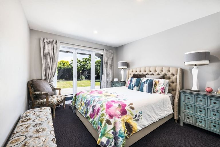 Photo of property in 10 Lady Nugent Lane, Halswell, Christchurch, 8025