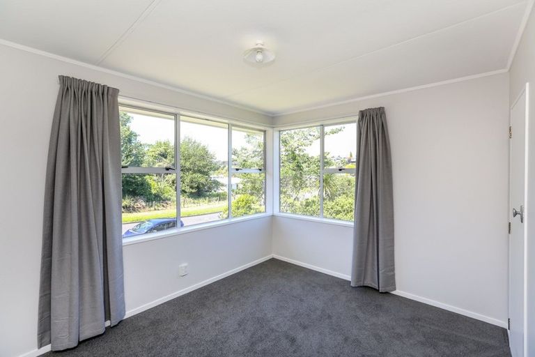 Photo of property in 10 Tavistock Street, Westown, New Plymouth, 4310