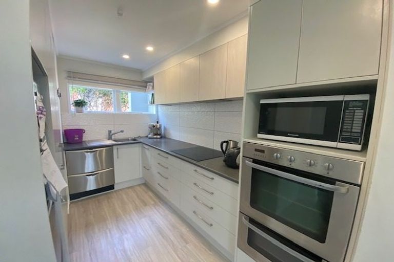 Photo of property in 42b Ngatoto Street, Ngaio, Wellington, 6035