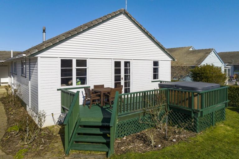 Photo of property in 38 Balmain Street, Halfway Bush, Dunedin, 9010