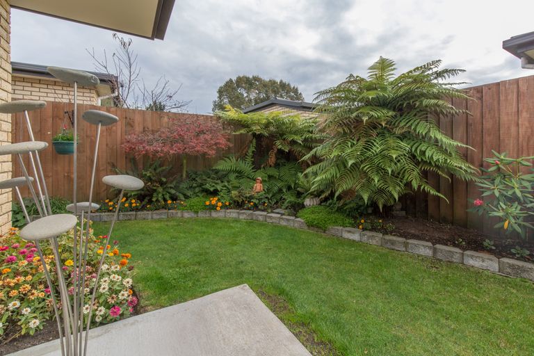 Photo of property in 24/13 Sylvan Street, Hillmorton, Christchurch, 8024