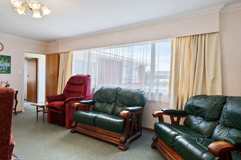 Photo of property in 25 Burn Street, Levin, 5510