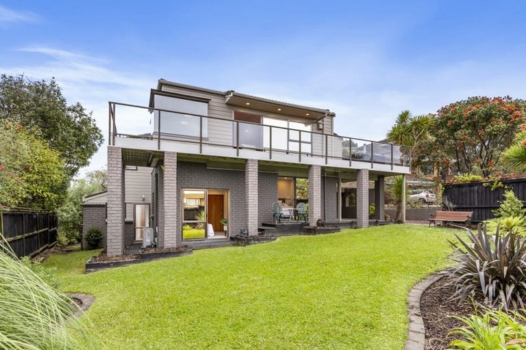 Photo of property in 49 Bellbird Rise, Murrays Bay, Auckland, 0630