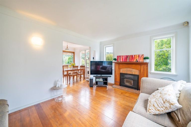 Photo of property in 3 Lillian Street, Belmont, Lower Hutt, 5010