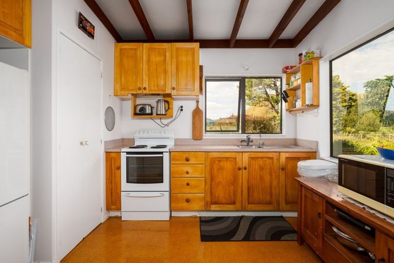 Photo of property in 20 Rangiuia Road, Tolaga Bay, 4077