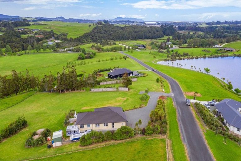 Photo of property in 38 Daniel Parade, Mangawhai, Wellsford, 0975