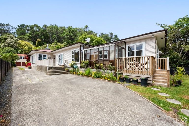 Photo of property in 465 Stokes Valley Road, Stokes Valley, Lower Hutt, 5019