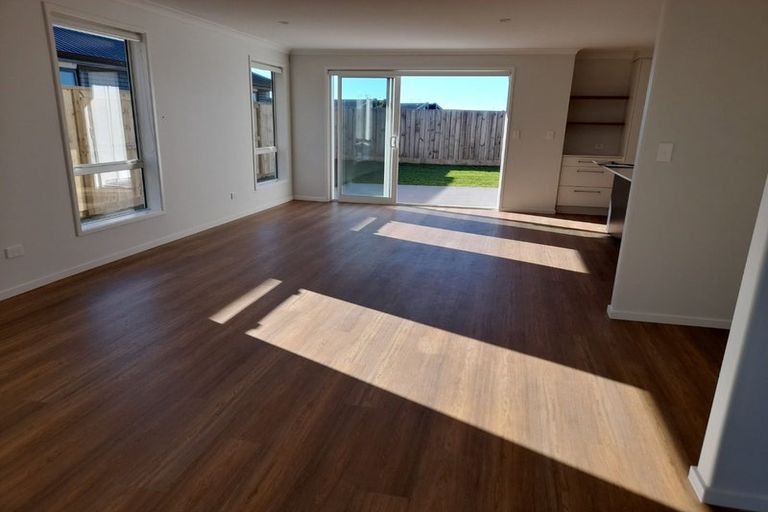 Photo of property in 11 Cotula Way, Papamoa Beach, Papamoa, 3118