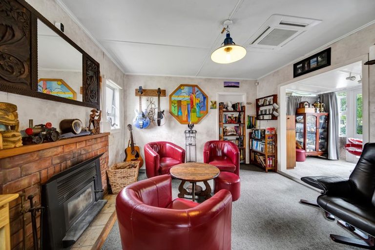 Photo of property in 6 Galt Street, Hawera, 4610