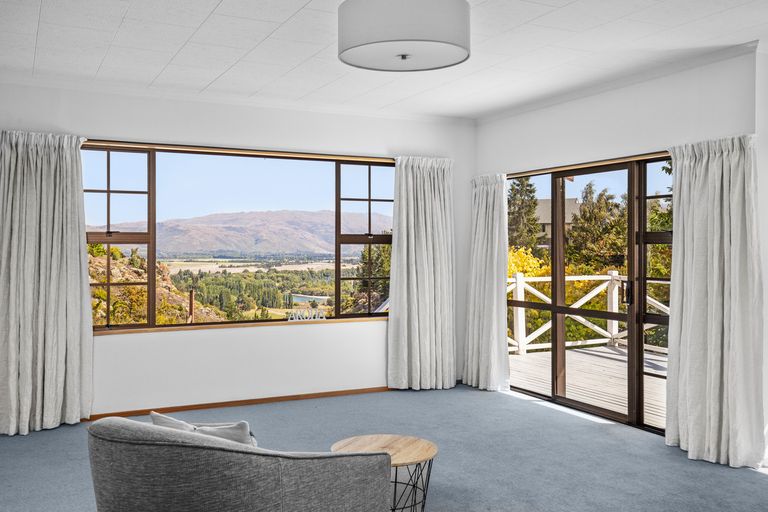 Photo of property in 10b Lanes Road, Bridge Hill, Alexandra, 9320