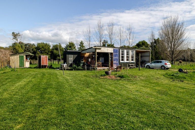 Photo of property in 180 Pukemiku Road, Mangamutu, Pahiatua, 4983