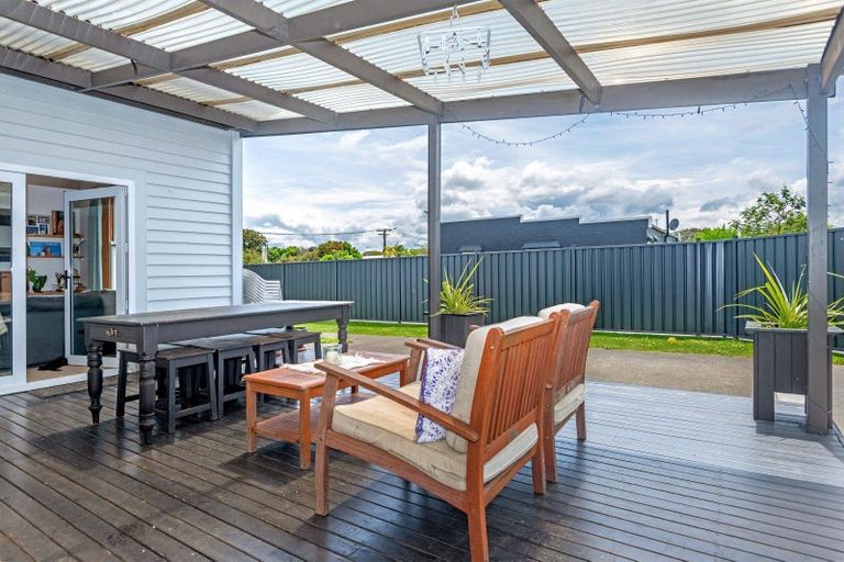 Photo of property in 16 Redmond Street, Elgin, Gisborne, 4010