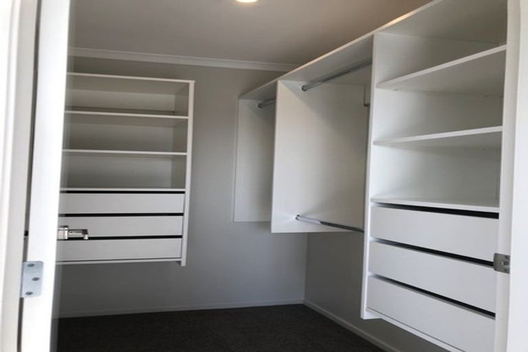 Photo of property in 35 Awataha Crescent, Pyes Pa, Tauranga, 3110