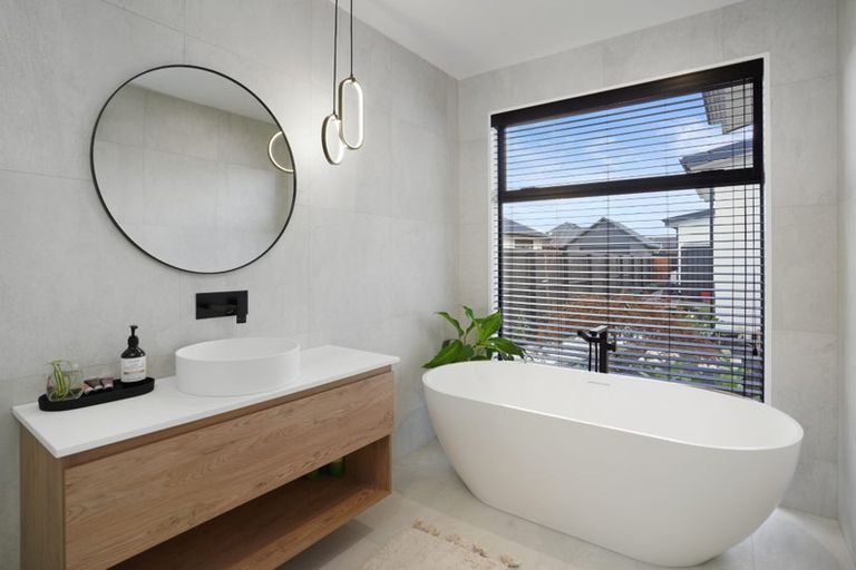 Photo of property in 4 Arrowsmith Drive, Halswell, Christchurch, 8025