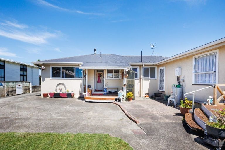 Photo of property in 31 Cook Street, Foxton, 4814