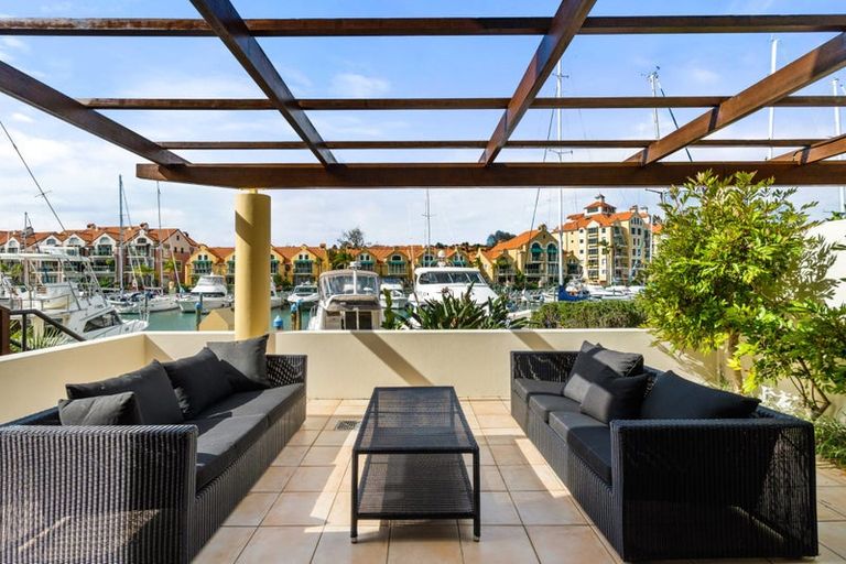 Photo of property in 105 Waterside Crescent, Gulf Harbour, Whangaparaoa, 0930