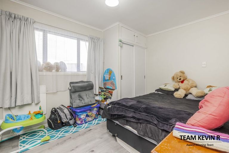 Photo of property in 2/30 Union Street, Papakura, 2110