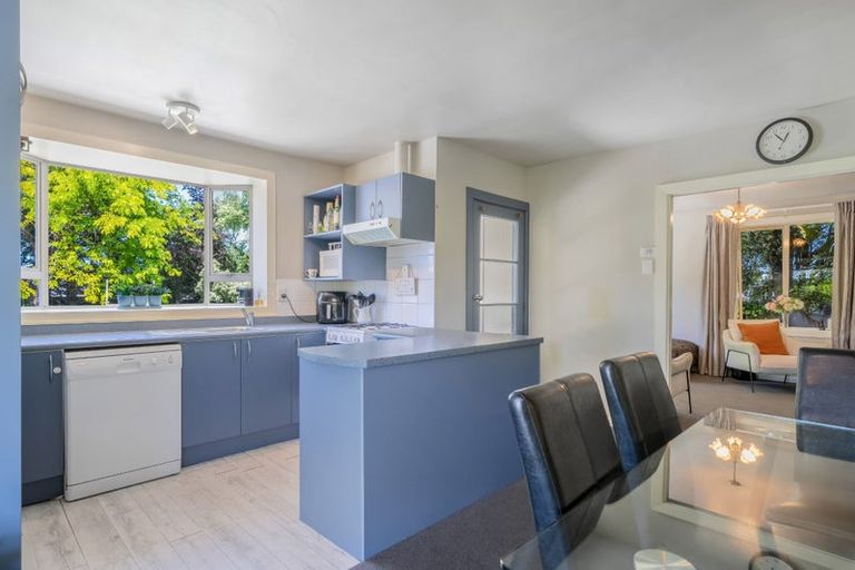 Photo of property in 92 Main North Road, Woodend, 7610