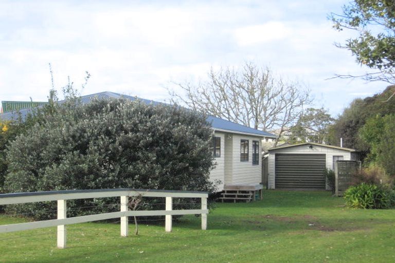 Photo of property in 20 Kauri Place, Tairua, 3508