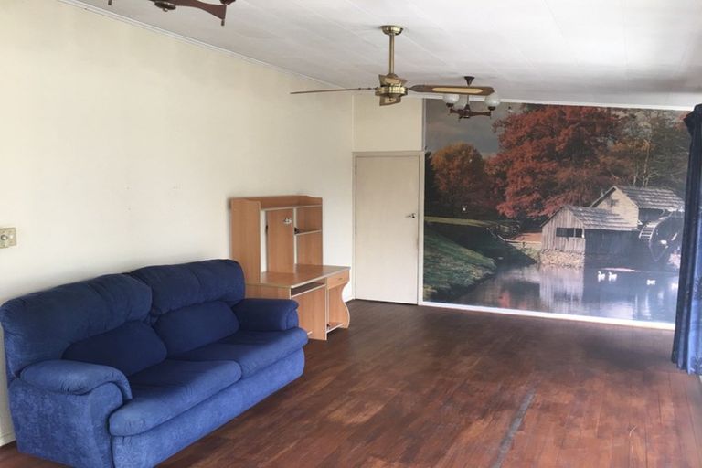 Photo of property in 19 Parker Street, Hornby, Christchurch, 8042