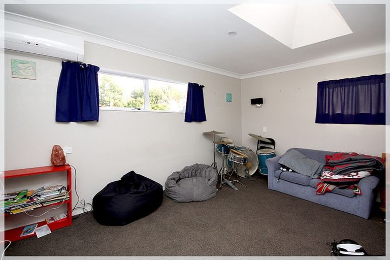 Photo of property in 32 Bledisloe Street, Levin, 5510