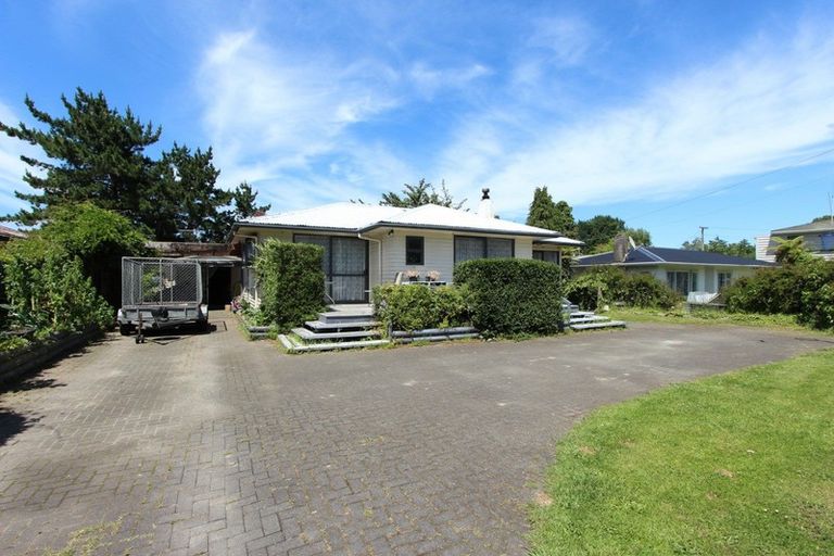 Photo of property in 40 Fairview Road, Western Heights, Rotorua, 3015