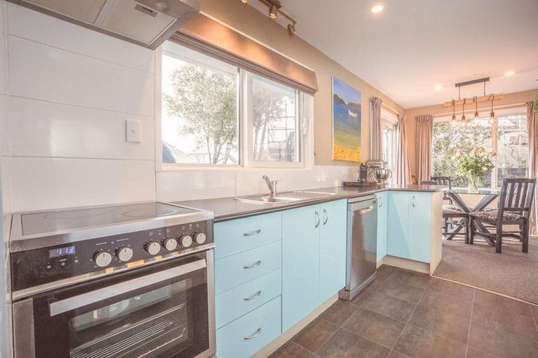 Photo of property in 6 Hilldale Place, Hillsborough, Christchurch, 8022