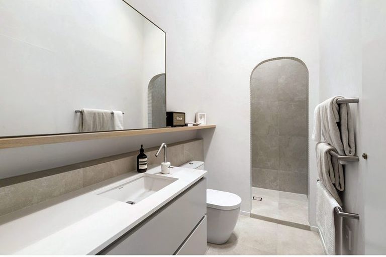 Photo of property in 1/20 Maritime Terrace, Birkenhead, Auckland, 0626