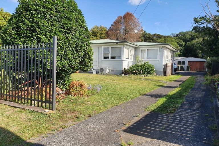 Photo of property in 1 Rosehill Drive, Rosehill, Papakura, 2113
