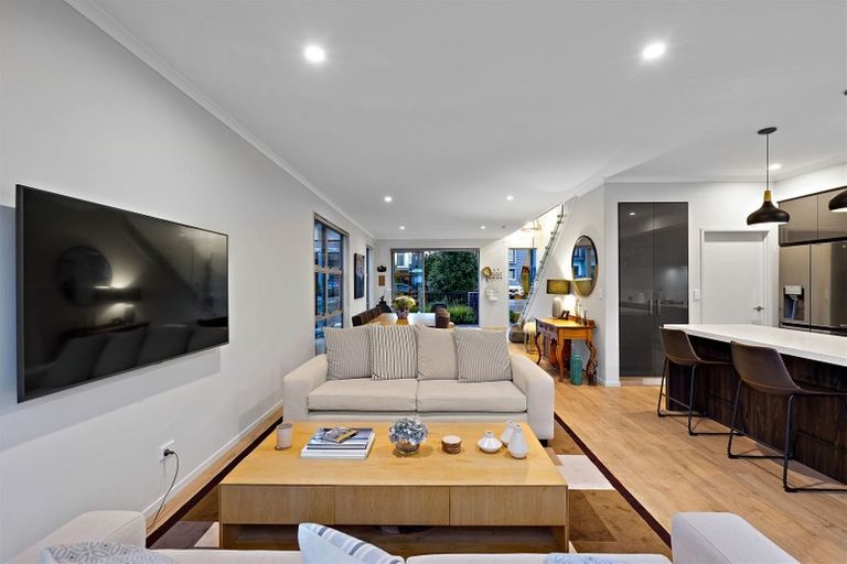 Photo of property in 19 Spotted Dove Road, Hobsonville, Auckland, 0616