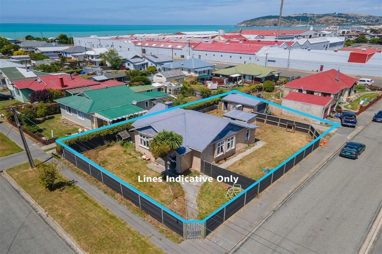 Photo of property in 21 Lynn Street, Oamaru North, Oamaru, 9400