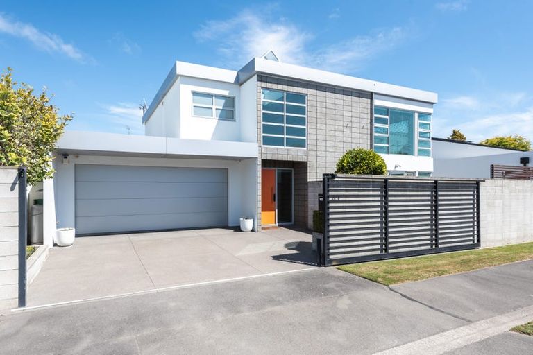 Photo of property in 41 Winchester Street, Merivale, Christchurch, 8014