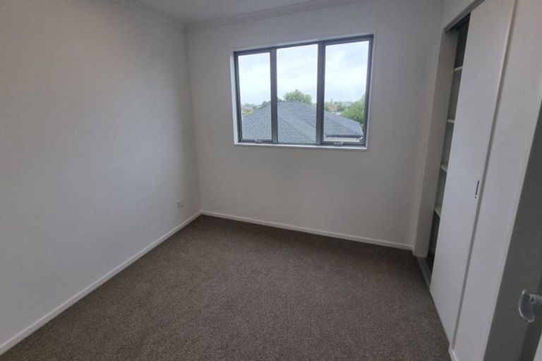 Photo of property in 57 Ngae Place, Mangere East, Auckland, 2024