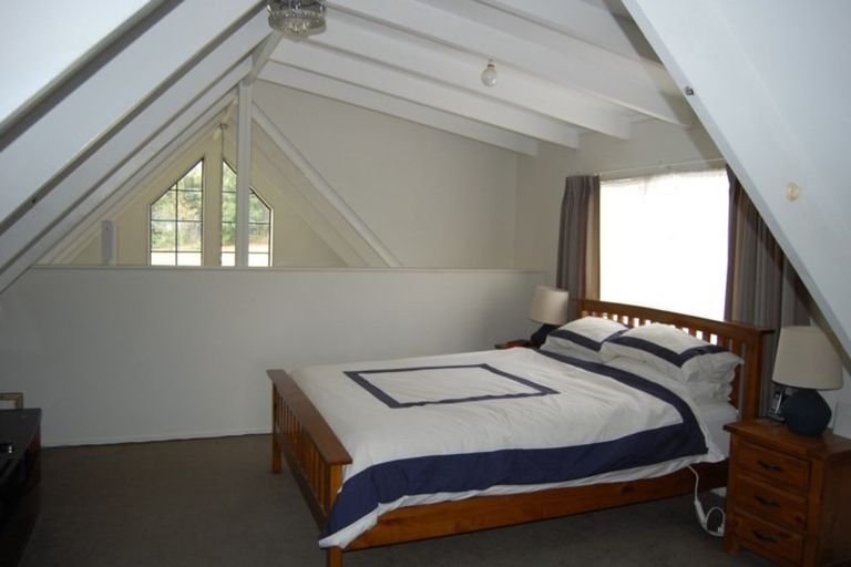 Photo of property in 87 Tawa Road, Kumeu, 0891