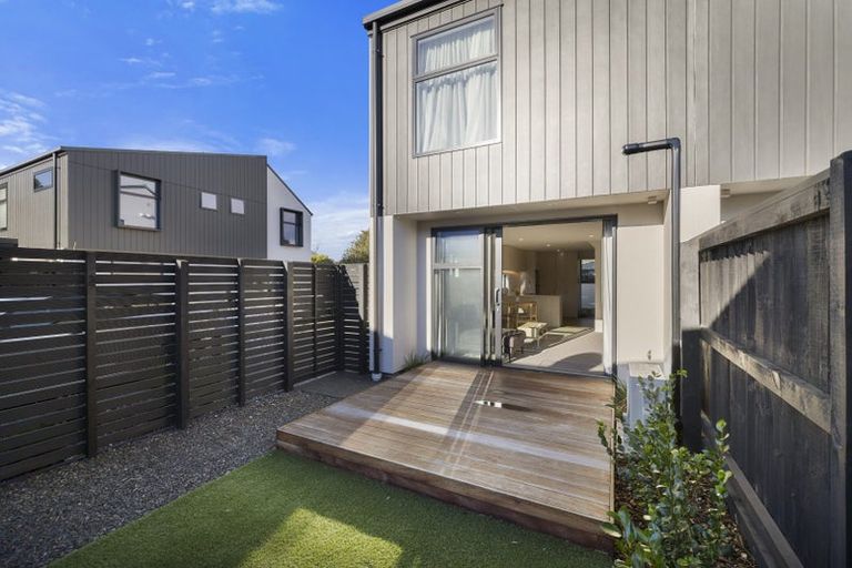 Photo of property in 2/134 Barrington Street, Somerfield, Christchurch, 8024
