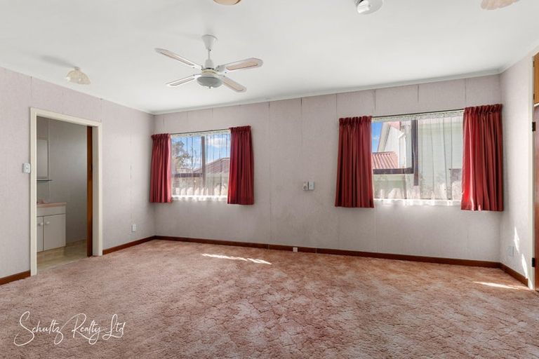 Photo of property in 55 Gorge Road, Maungaturoto, 0520