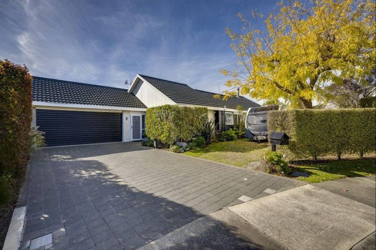 Photo of property in 8 Lennon Grove, Havelock North, 4130