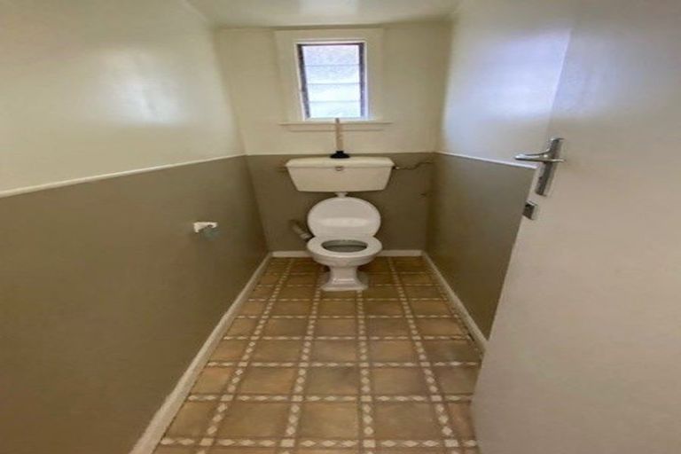 Photo of property in 27 Ilam Road, Upper Riccarton, Christchurch, 8041