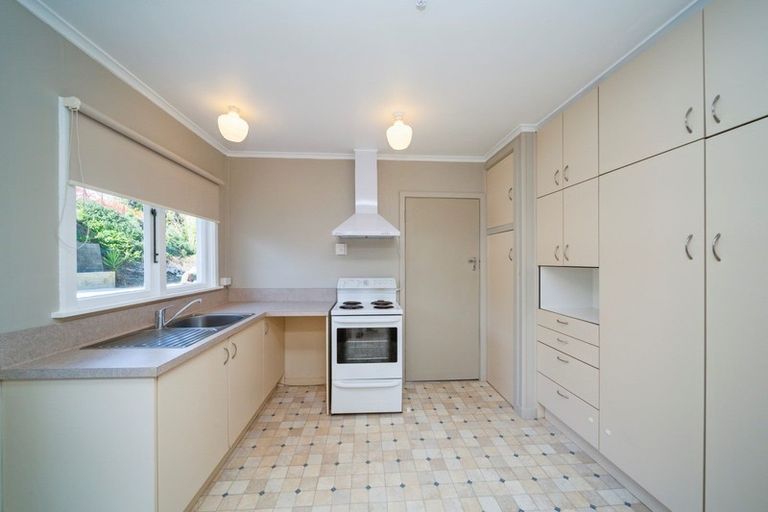 Photo of property in 1/16 Ridd Street, Lynmouth, New Plymouth, 4310