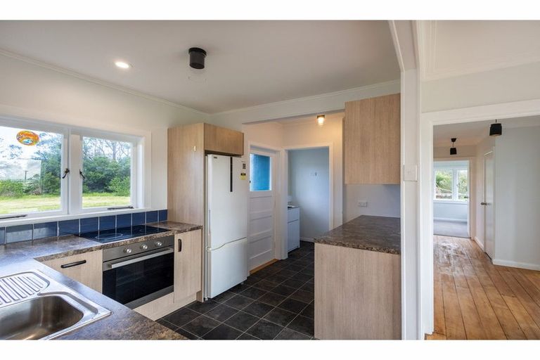 Photo of property in 76 Hospital Road, Te Kopuru, 0371