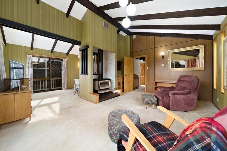 Photo of property in 5 Larch Court, Kelvin Heights, Queenstown, 9300