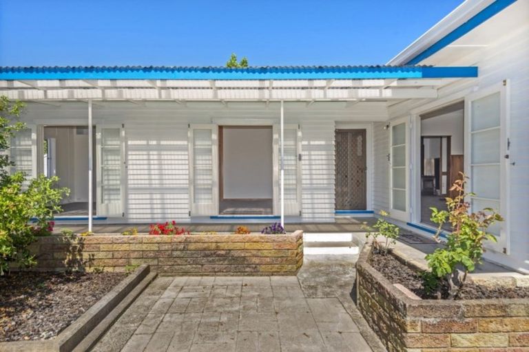 Photo of property in 36 Macdonald Street, Te Hapara, Gisborne, 4010