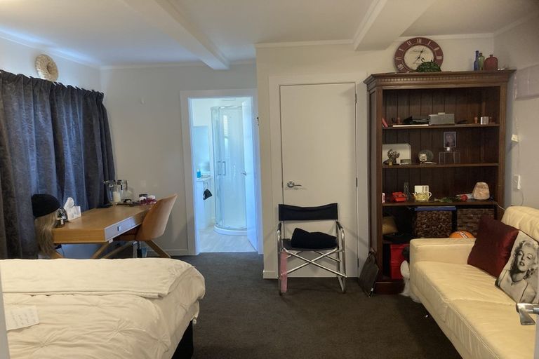 Photo of property in 93 Balfour Street, Mornington, Wellington, 6021