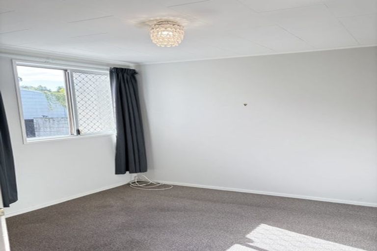 Photo of property in 1/801 Hastings Street North, Hastings, 4122