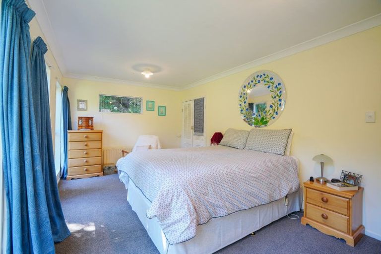 Photo of property in 30 Rakiura Parade, Otatara, Invercargill, 9879