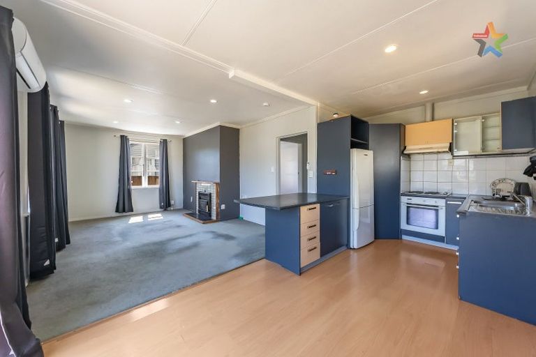 Photo of property in 25 Petherick Street, Taita, Lower Hutt, 5011