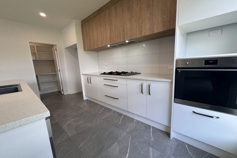 Photo of property in 92 Muirhill Street, Halswell, Christchurch, 8025